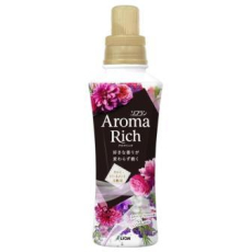  LION Aroma Rich Juliette Кондиционер для белья с ароматом черной смородины, жасмина и ванили, 480мл. 1/16, фото 1 