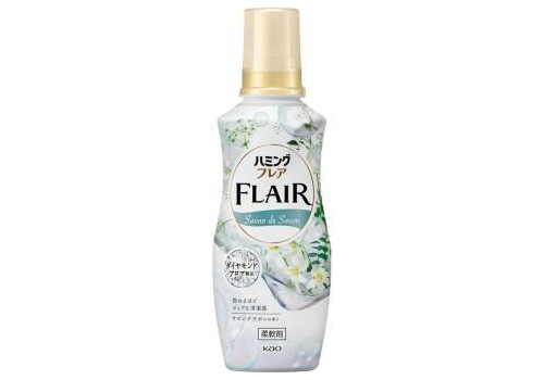  КАО Flair Savon de Savon Кондиционер-смягчитель для белья с изящным ароматом цветочного мыла и нотками жасмина и свежей зелени, бутылка с колпачком-дозатором 520мл. 1/16, фото 1 